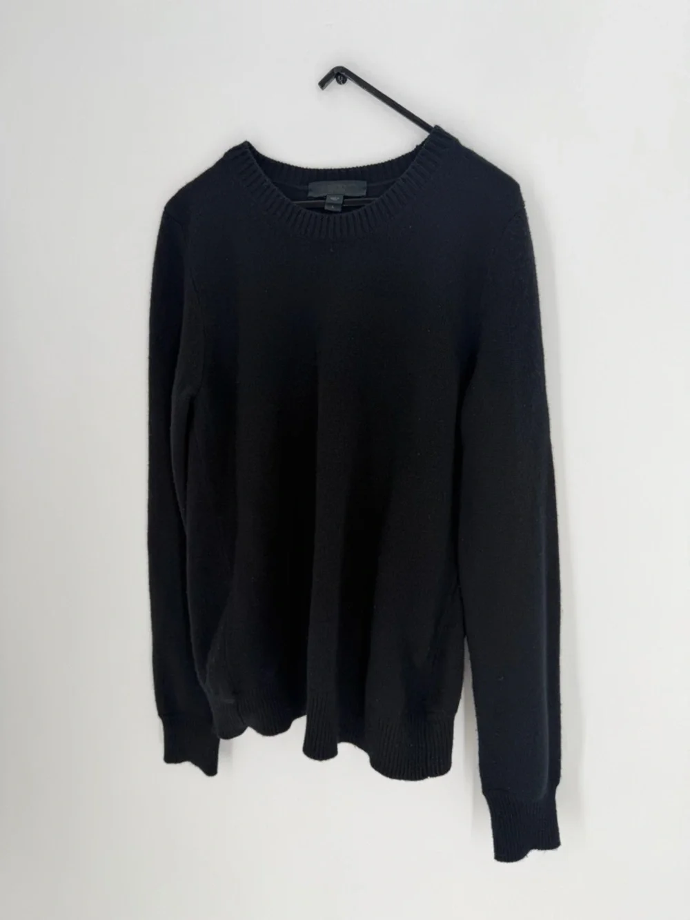 Burberry Prorsum Cashmere Blend Pleated Back Long Sleeve Crewneck Black Sweater